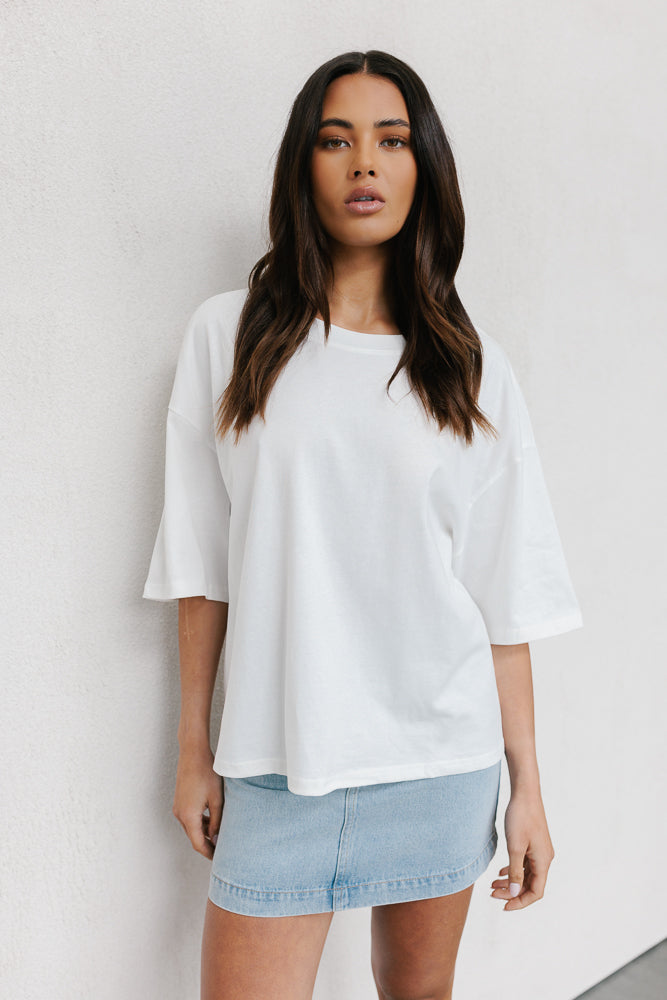 Larnie Tee - White