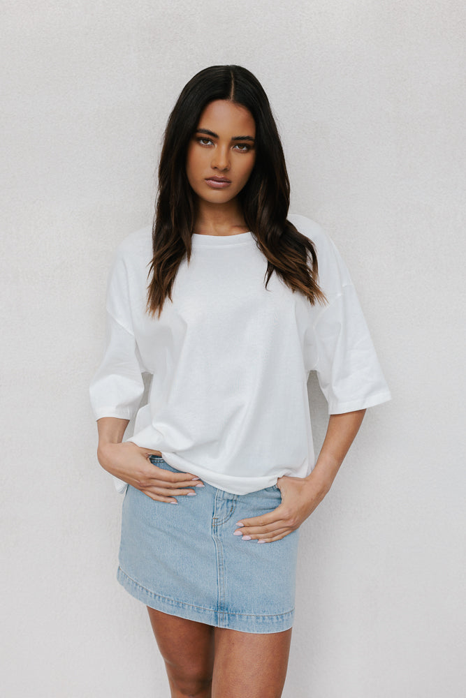 Larnie Tee - White