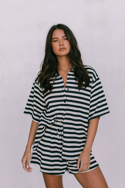 Quinlan Set - Black Stripe