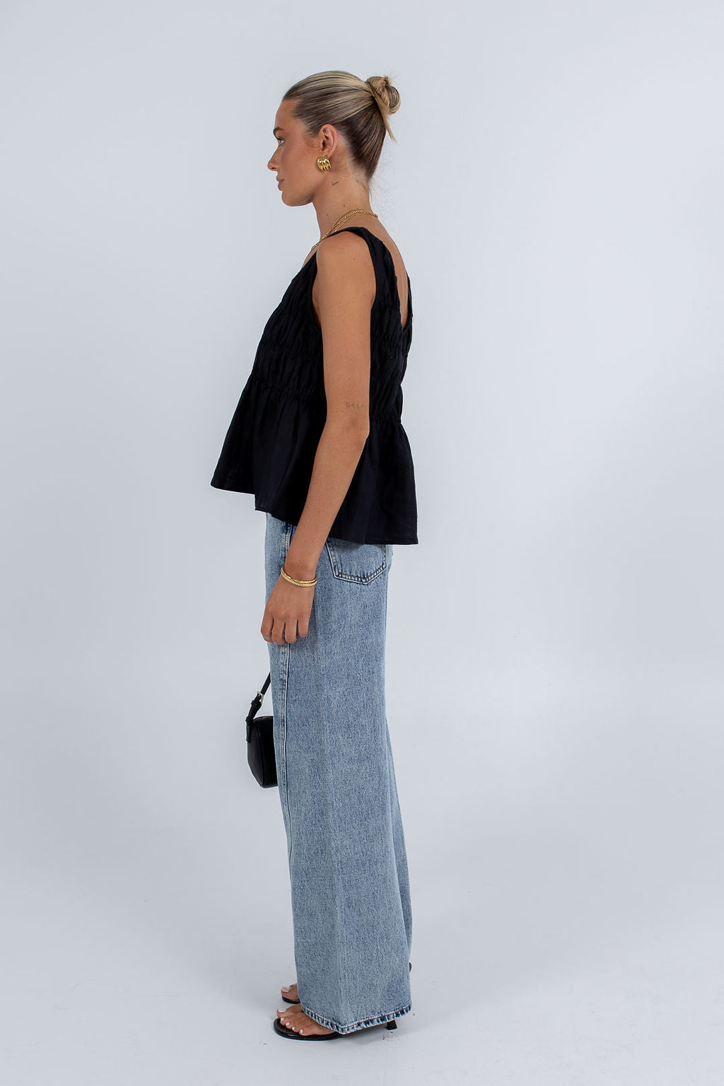 Alegra Linen Top Black