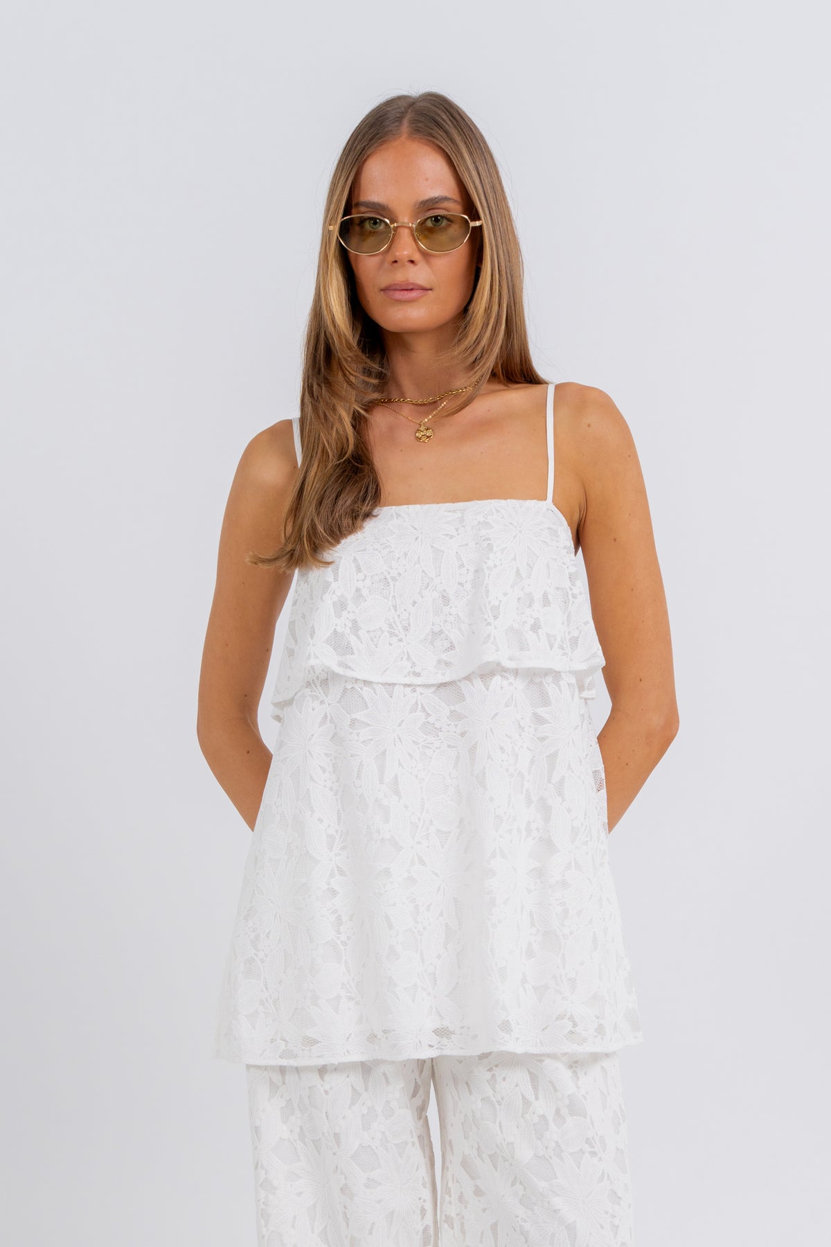 Beatrix Lace Set White