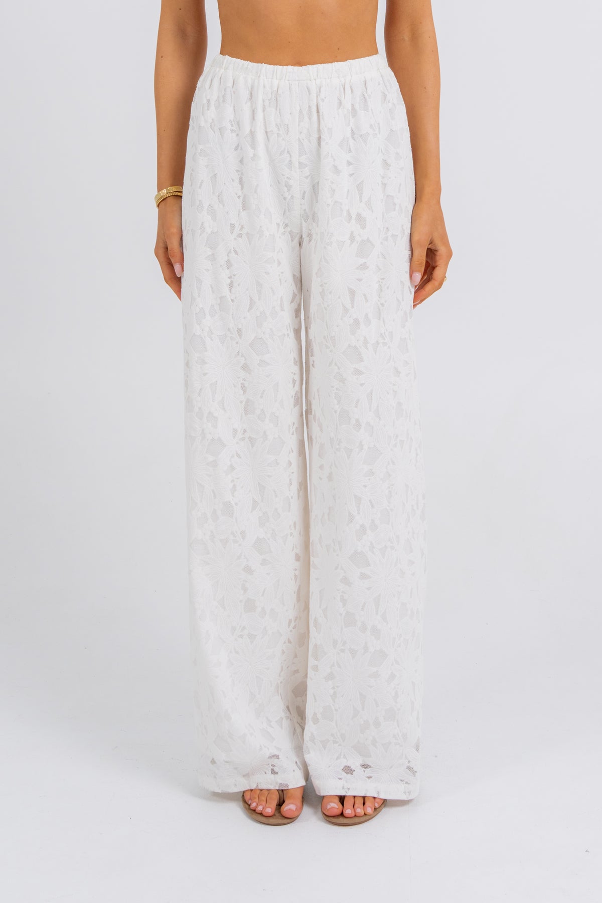 Beatrix Lace Set White