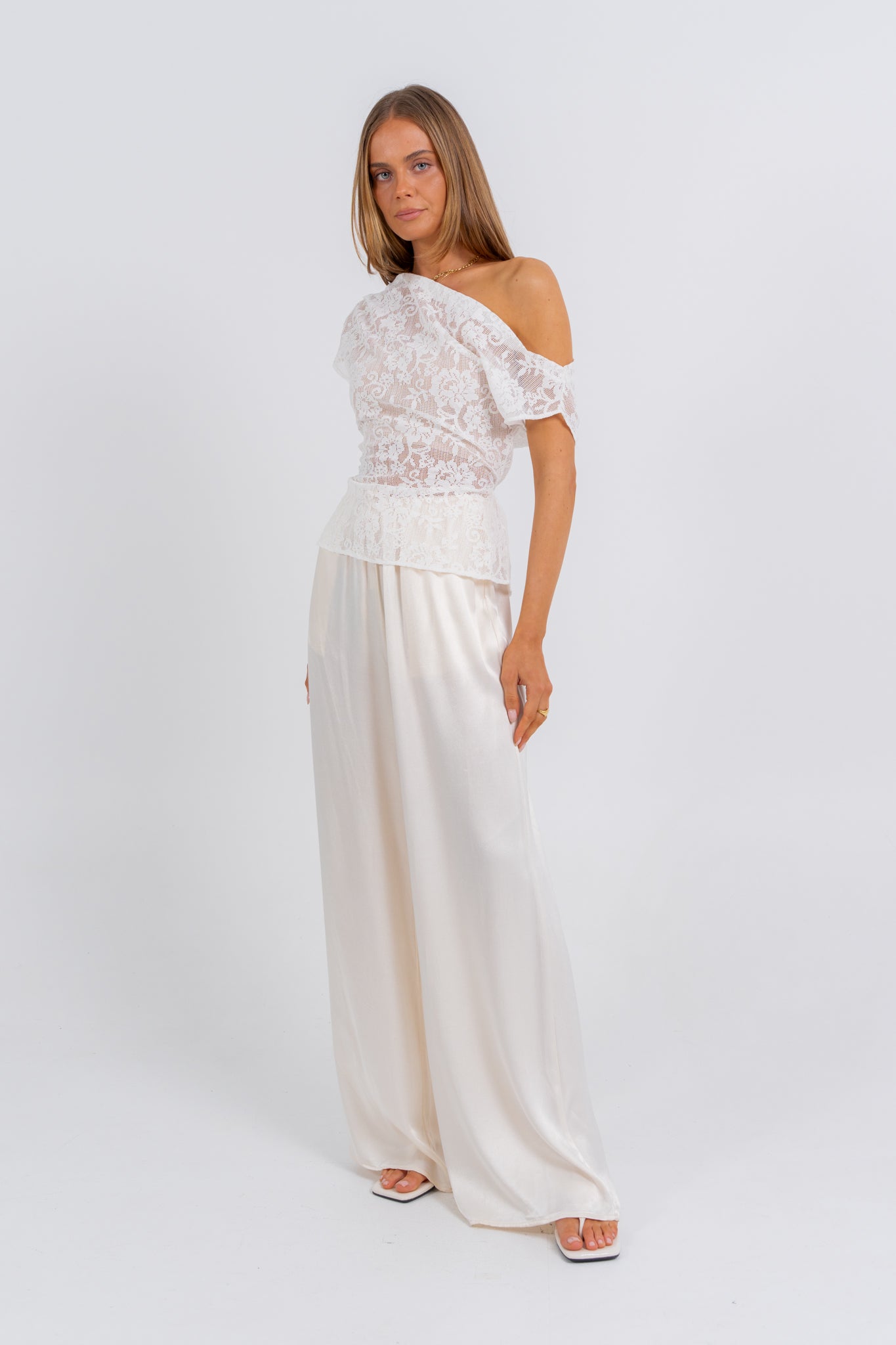 Harlow Lace Top Ivory