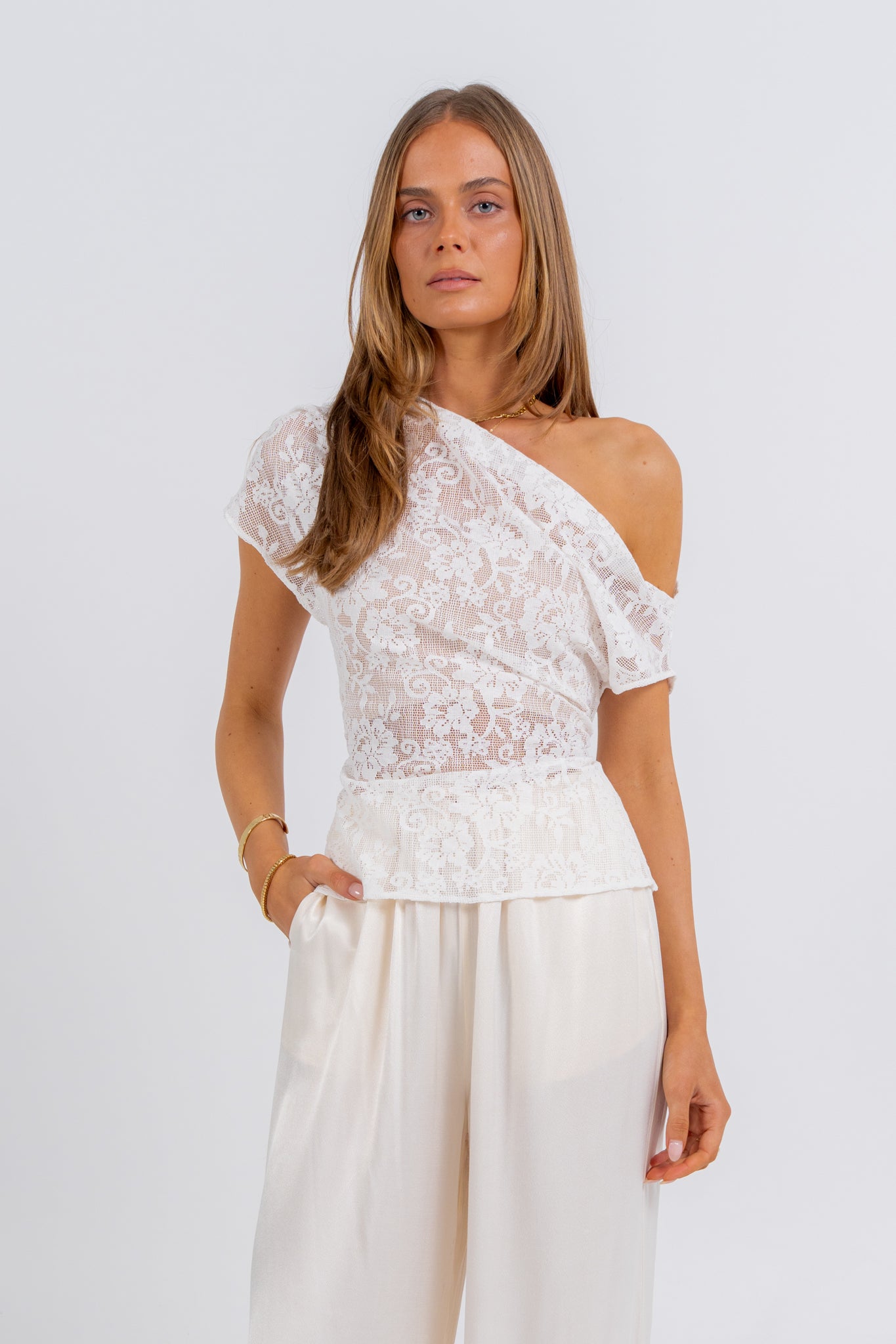 Harlow Lace Top Ivory