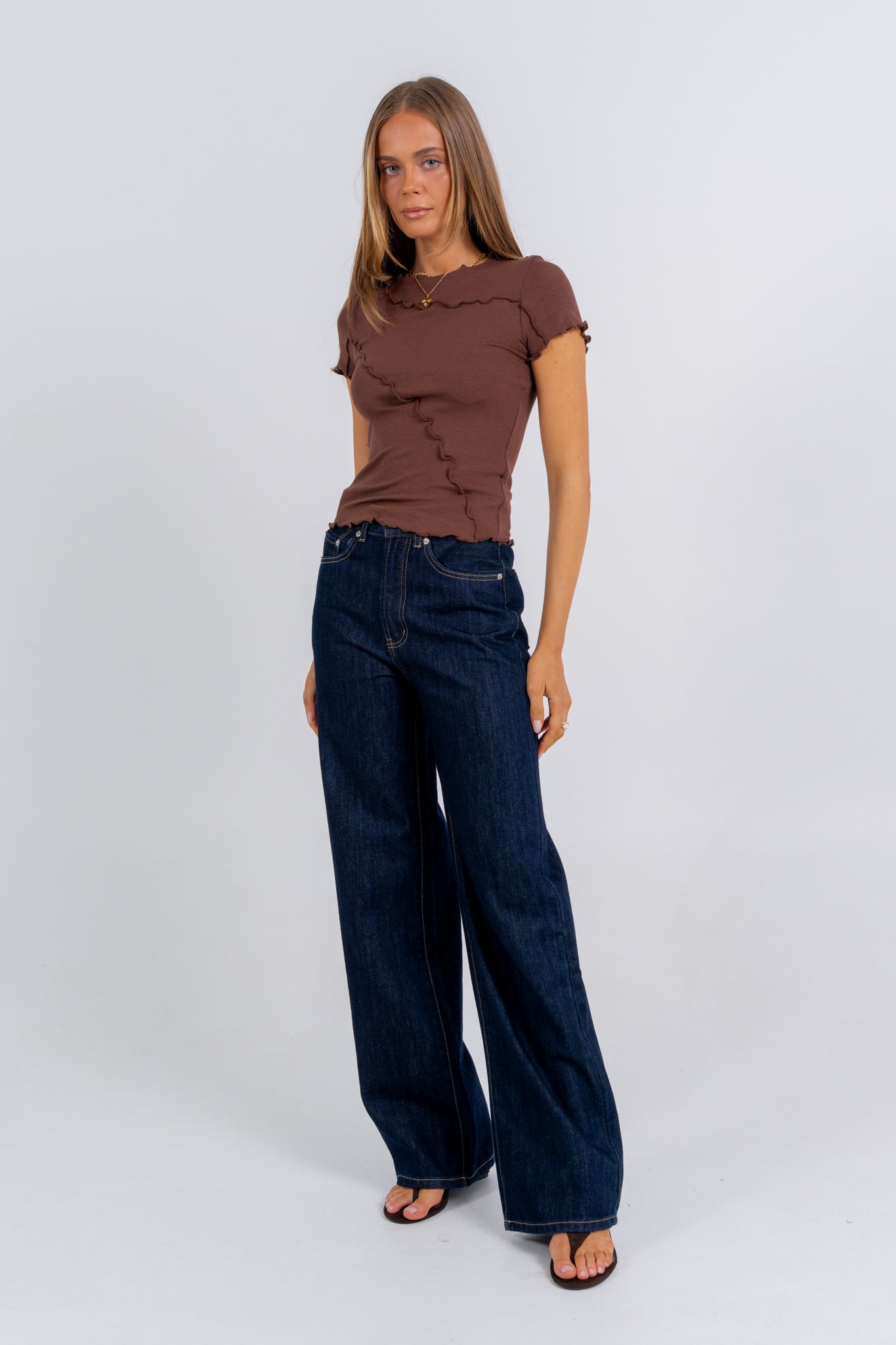 Whitney Top Chocolate
