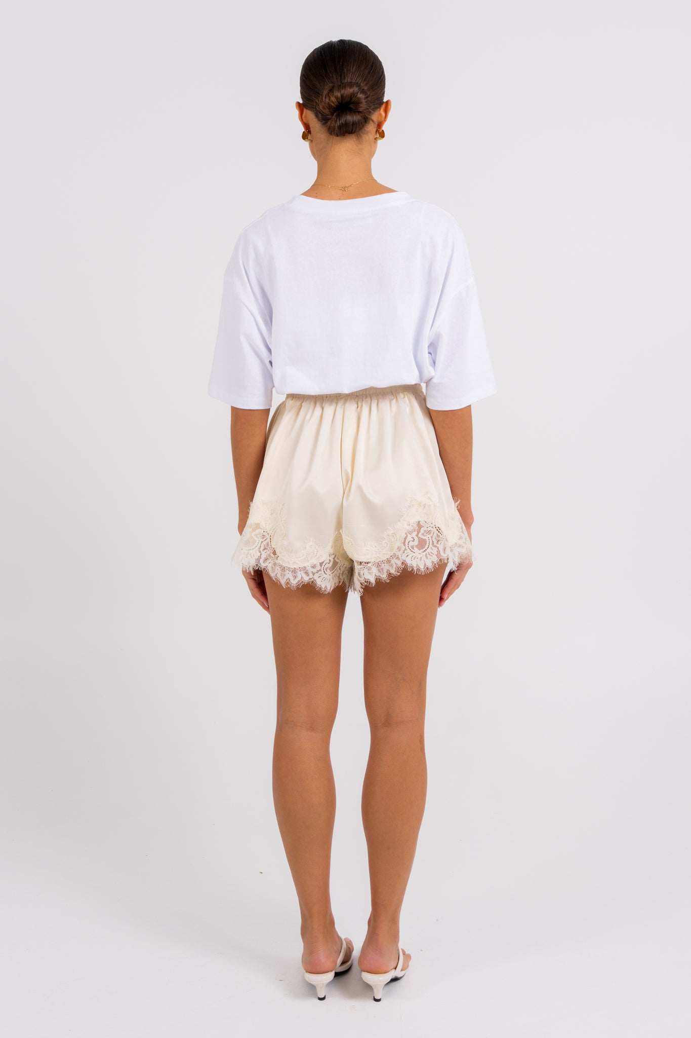 Fiera Short Butter Cream