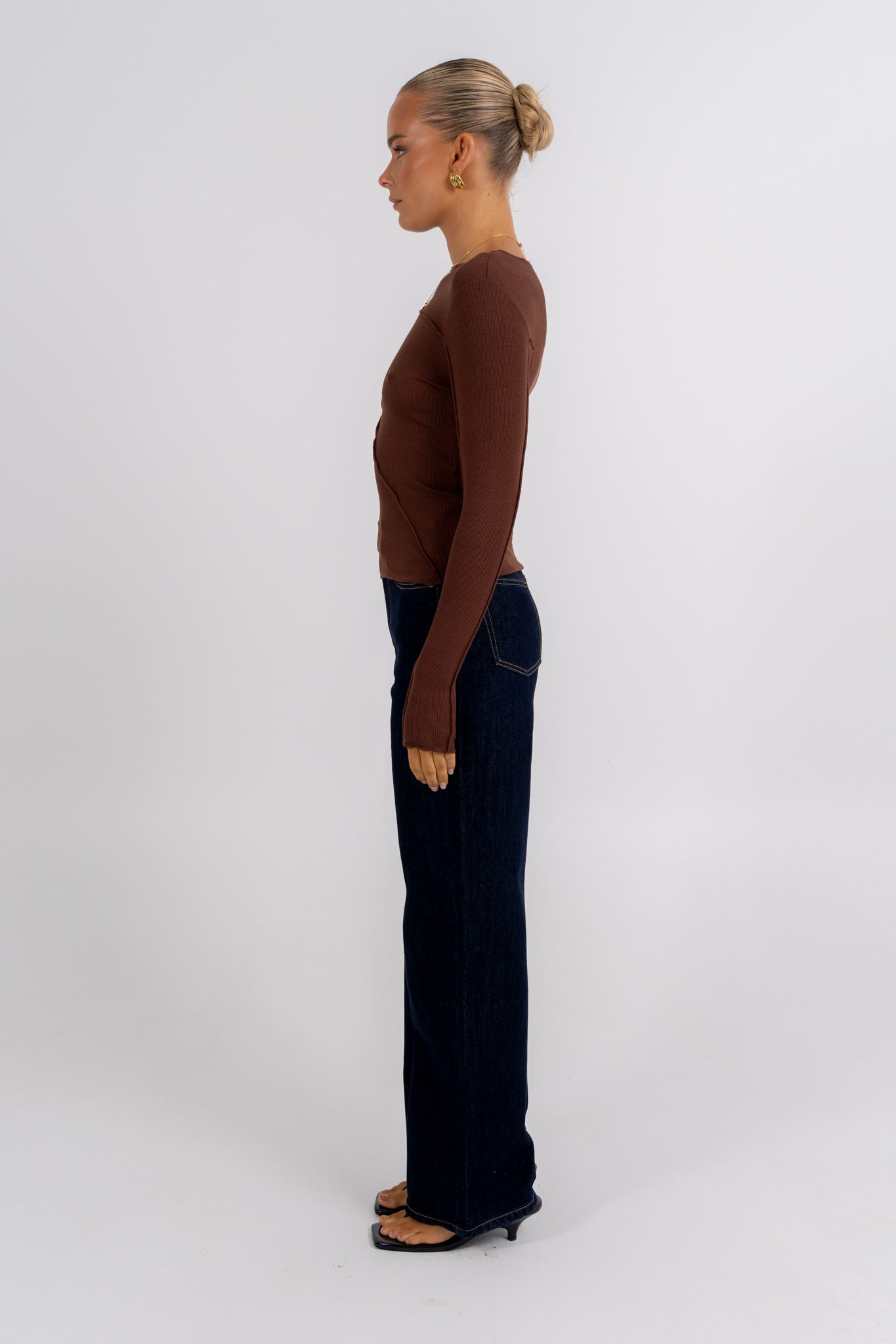 Nicka Long Sleeve Top Chocolate