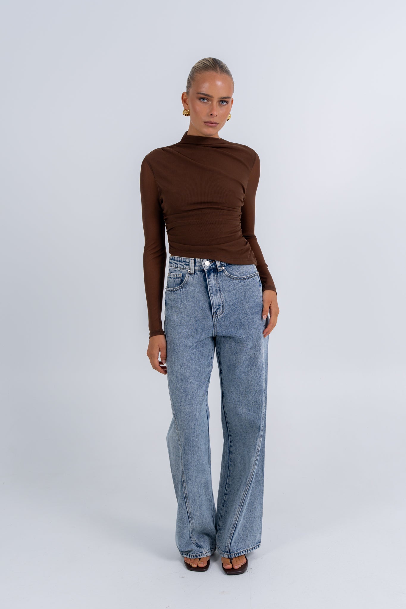 Dakitah Long Sleeve Top Brown