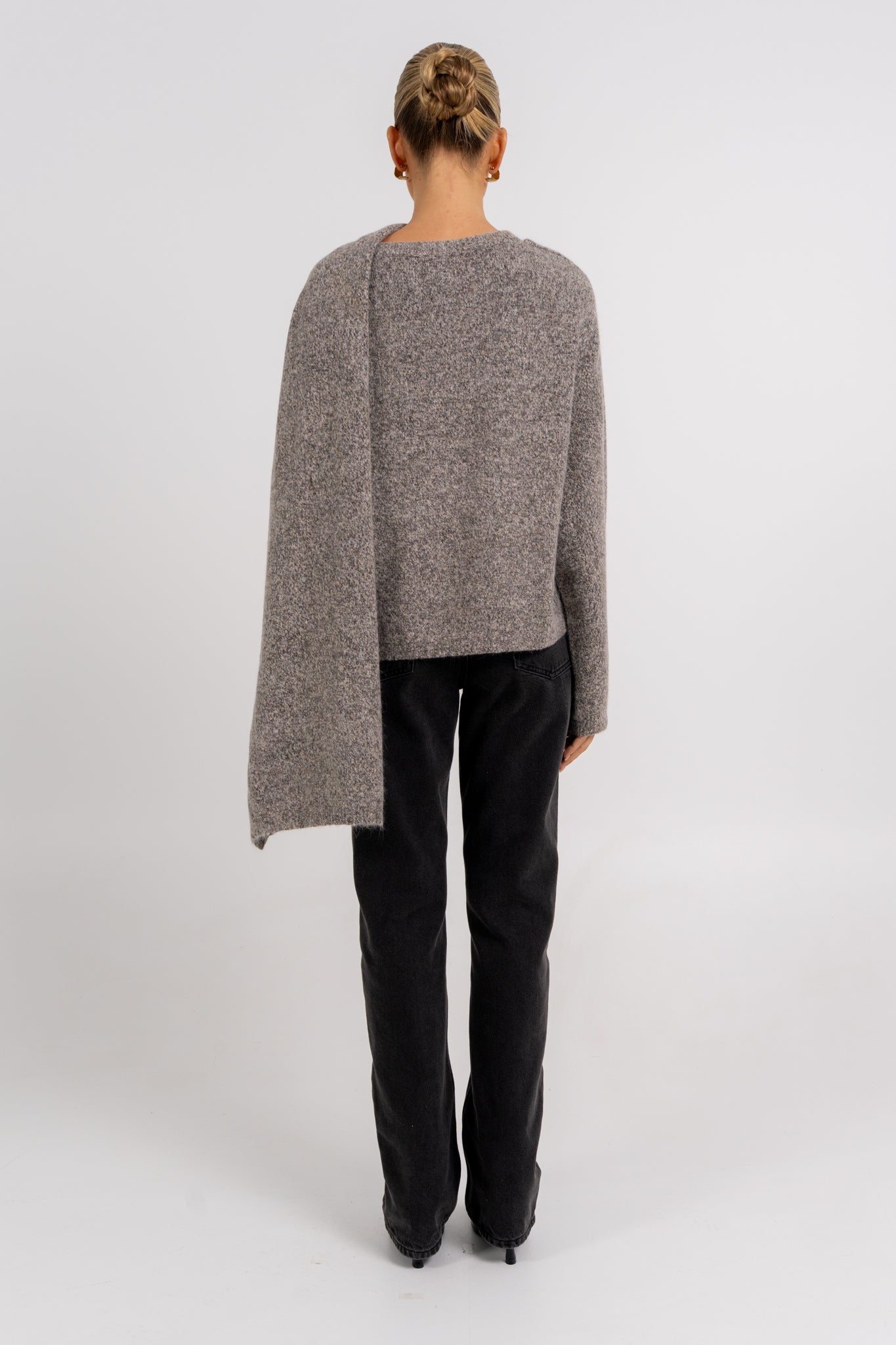 Filip Knit Grey Marle