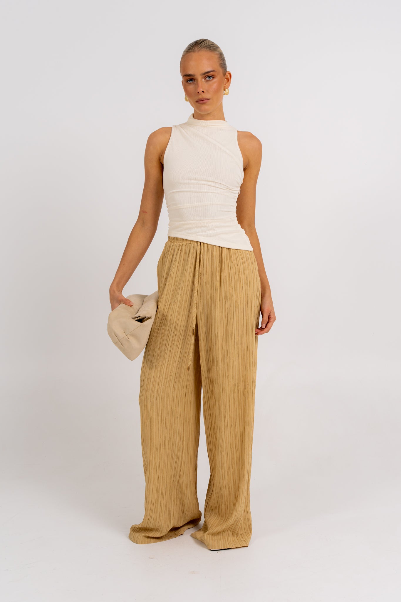 Daina Top Cream