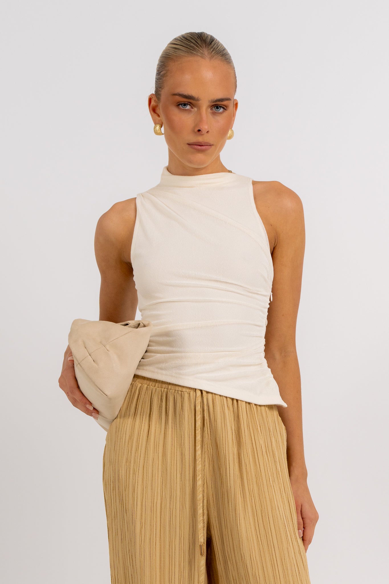 Daina Top Cream
