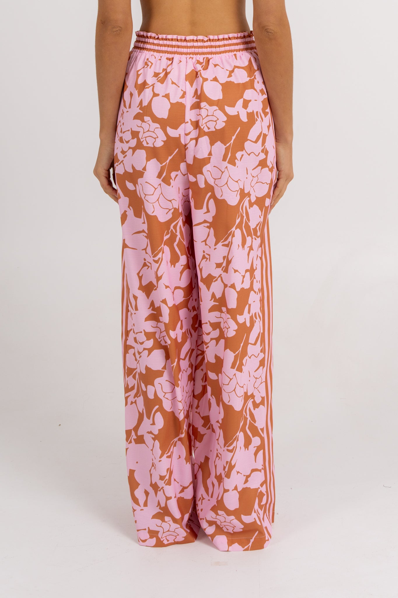 Tripoli Set Tan Floral