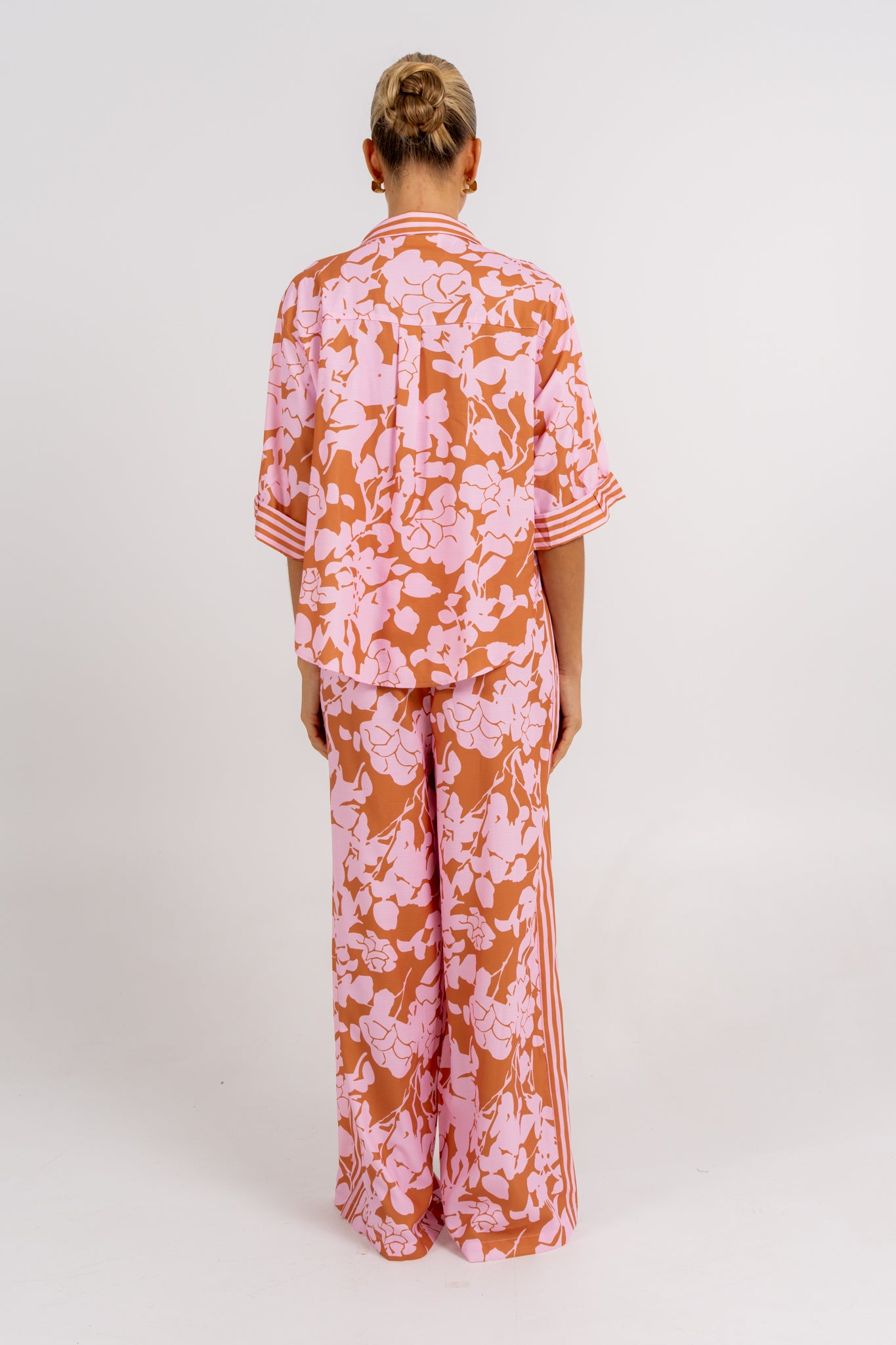 Tripoli Set Tan Floral