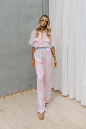 Esimio Cropped Shirt - Pink Floral/Blue Stripe