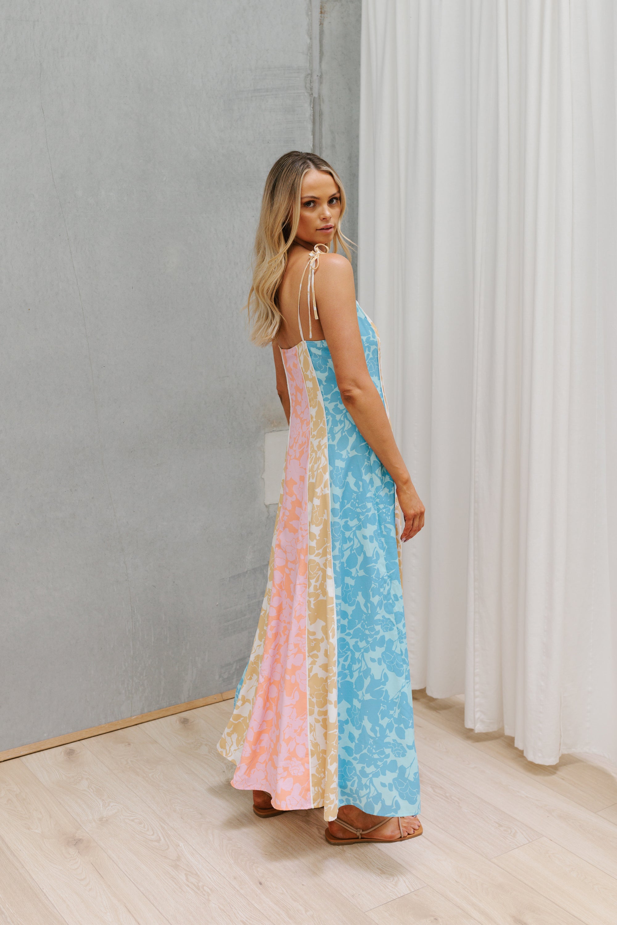 Pyrani Dress Multi Floral