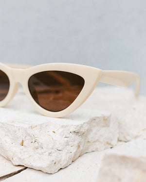 Kiss Kiss Sunglasses - Bone