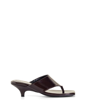 Newyorker Heel Port