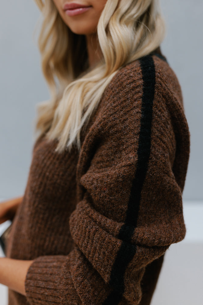 Perth Jumper - Brown/Black