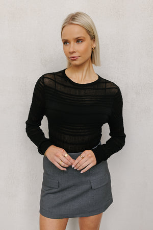 Qika Top - Black