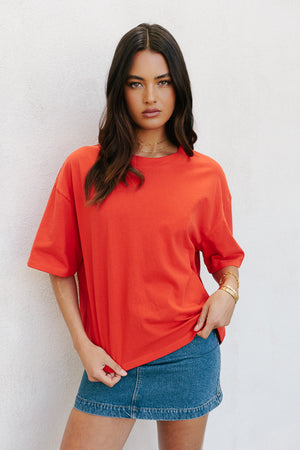 Qina Tee - Red