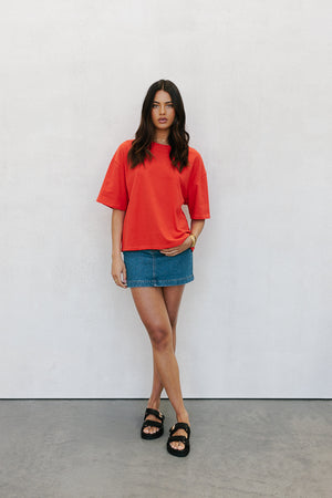 Qina Tee - Red