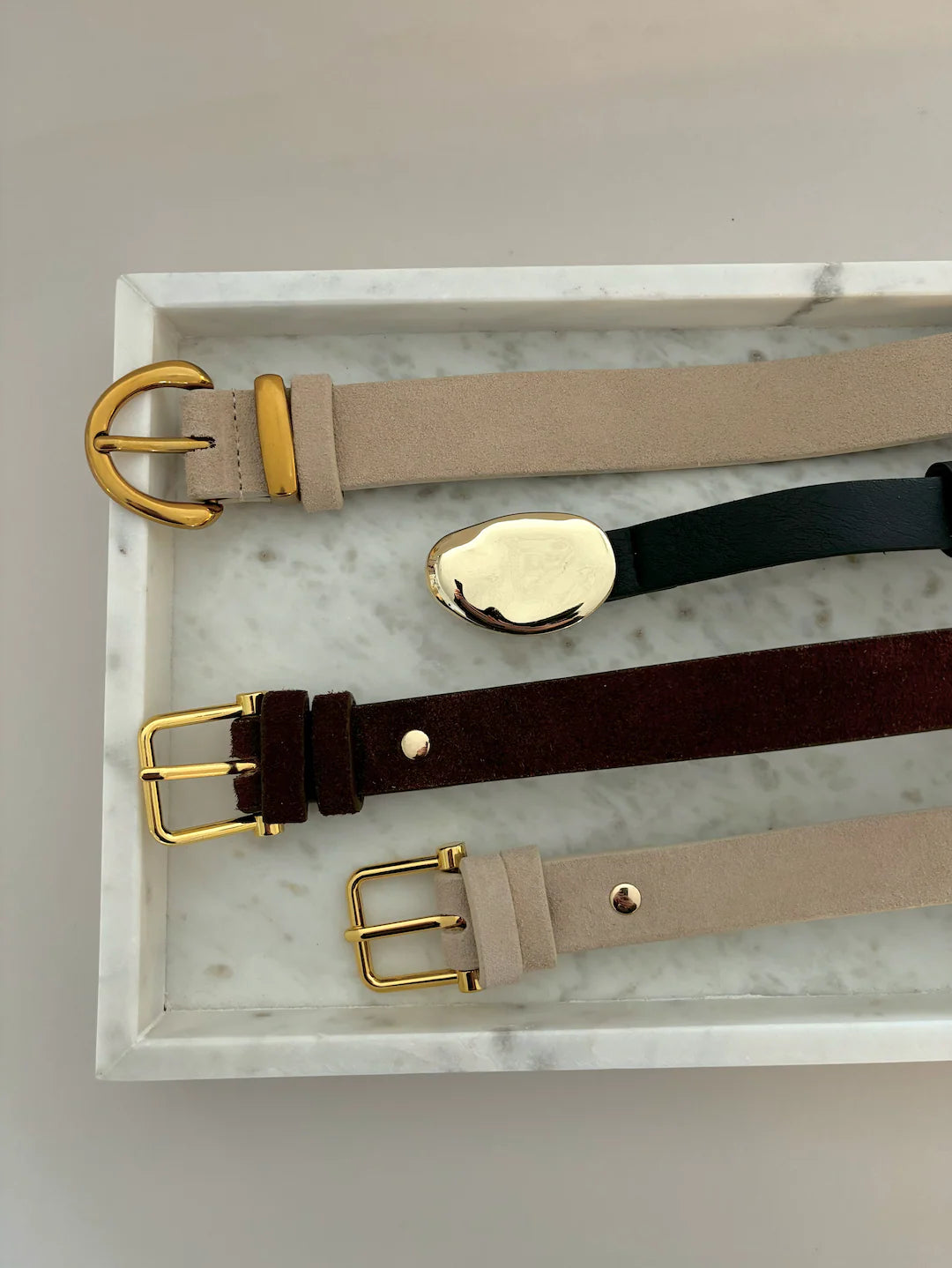 Kayla Pebble Stud Belt - Black / Gold