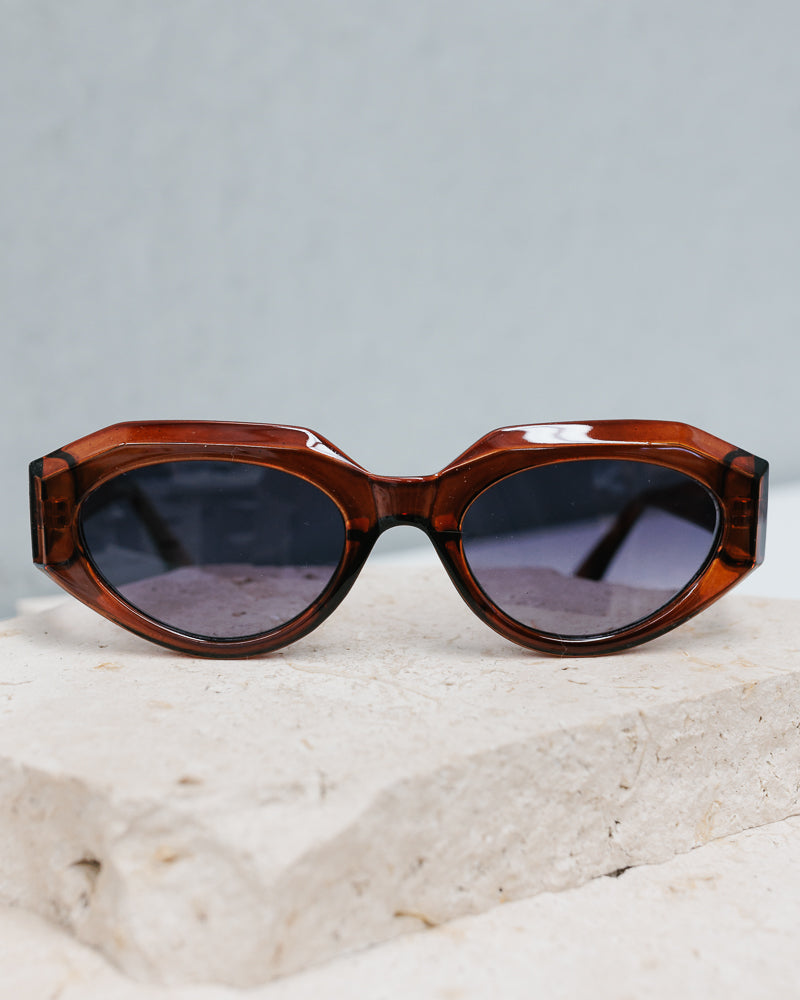 Luxe 1 Sunglasses - Chocolate/Smoke