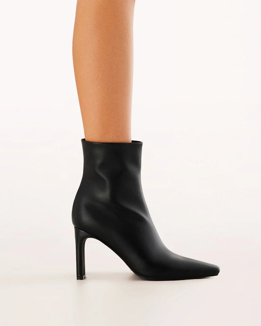 Treasure Ankle Boots - Black