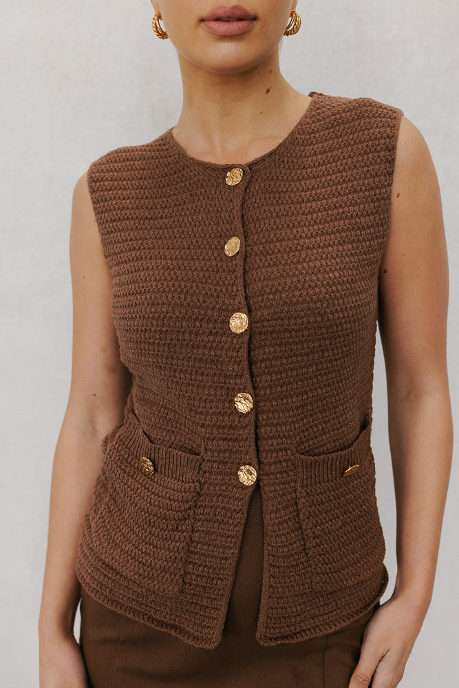 Warin Vest Brown