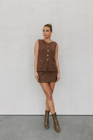 Warin Vest - Brown