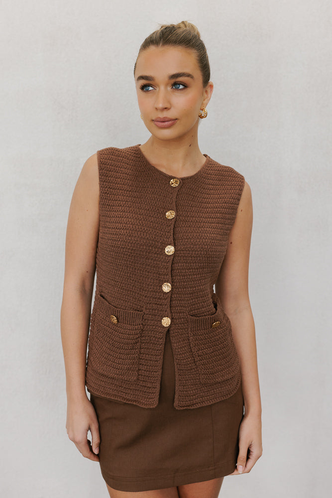 Warin Vest Brown