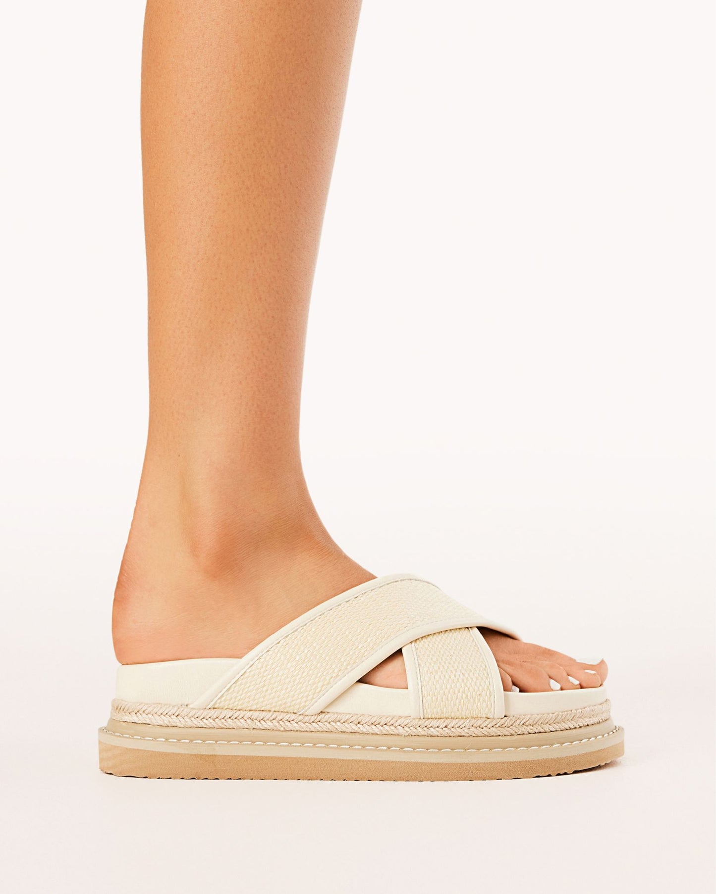 Aysha Slides - Cream Raffia