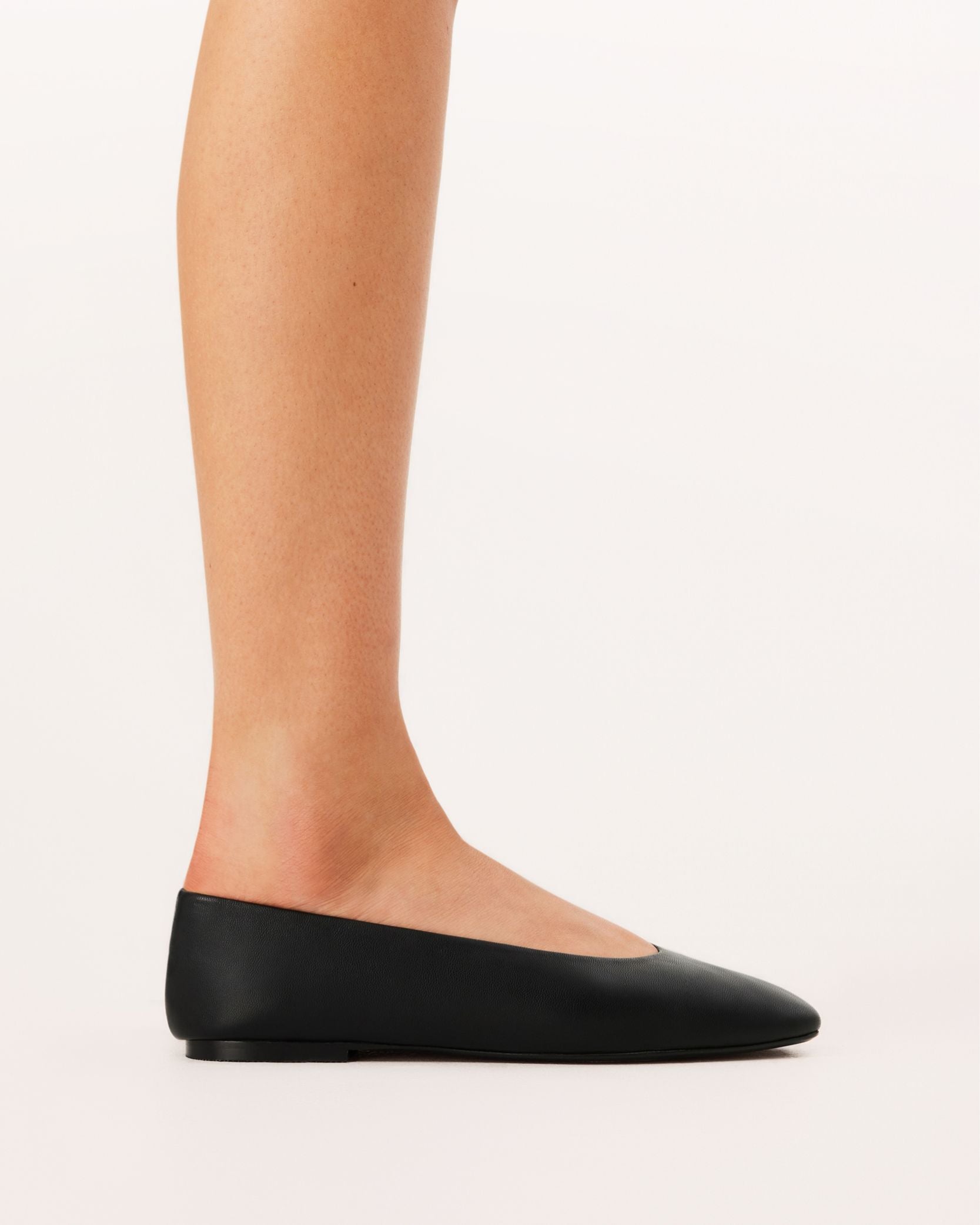 Suzie Ballet Flats Black