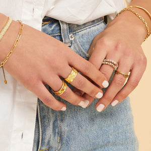 Eros Large Textured Ring - Gold